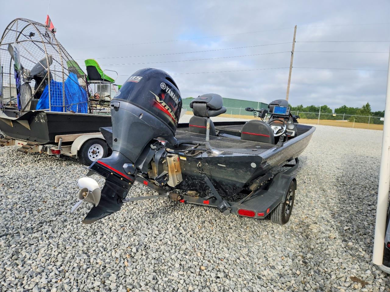 2017   — VIN RGR90071F617 — photo 4